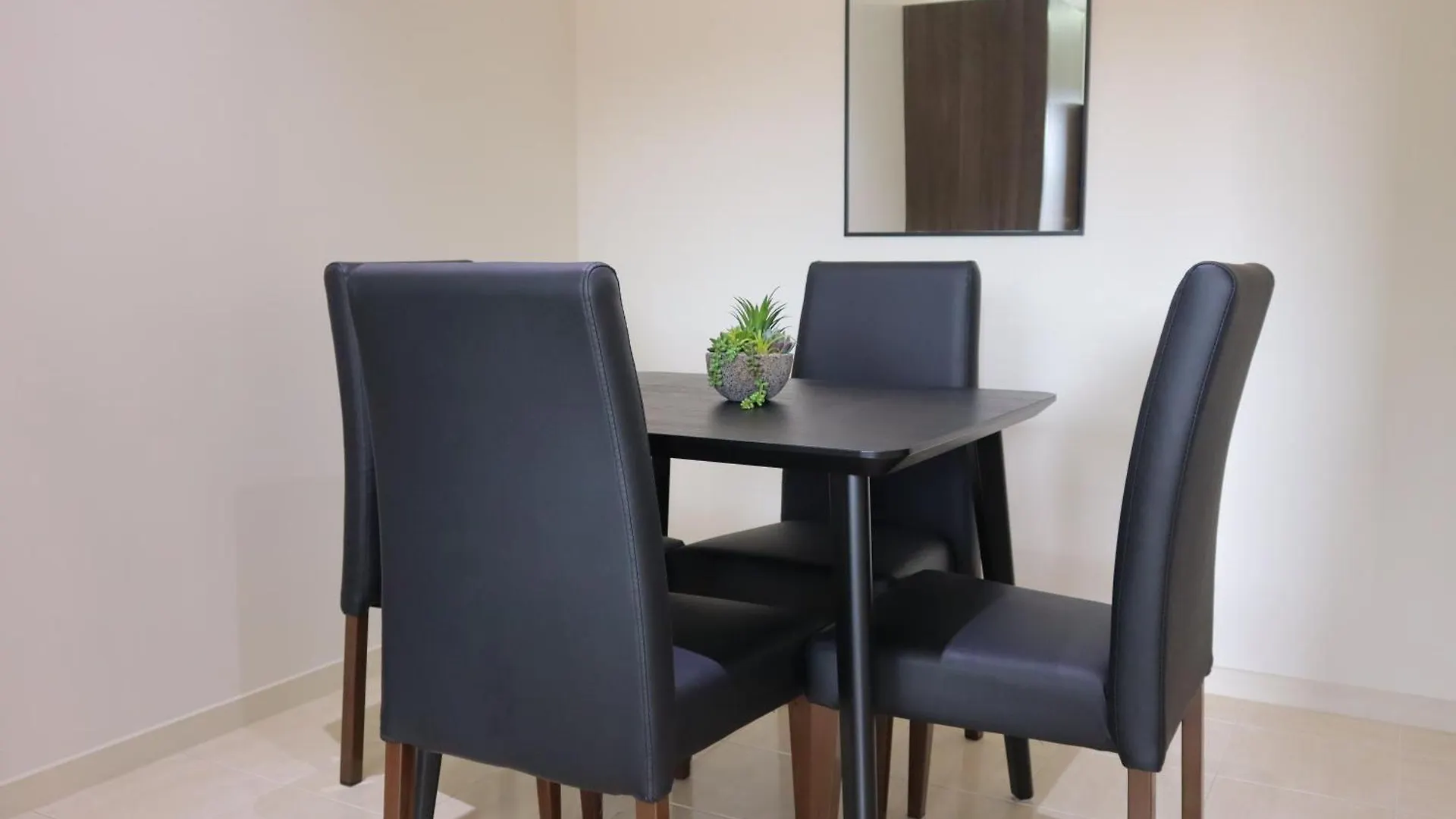 Quality Hotel Robertson Gardens Brisbane
