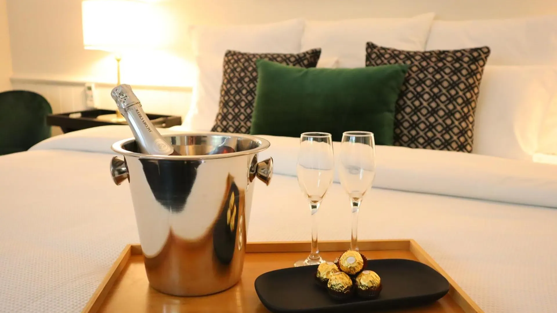 Quality Hotel Robertson Gardens Brisbane