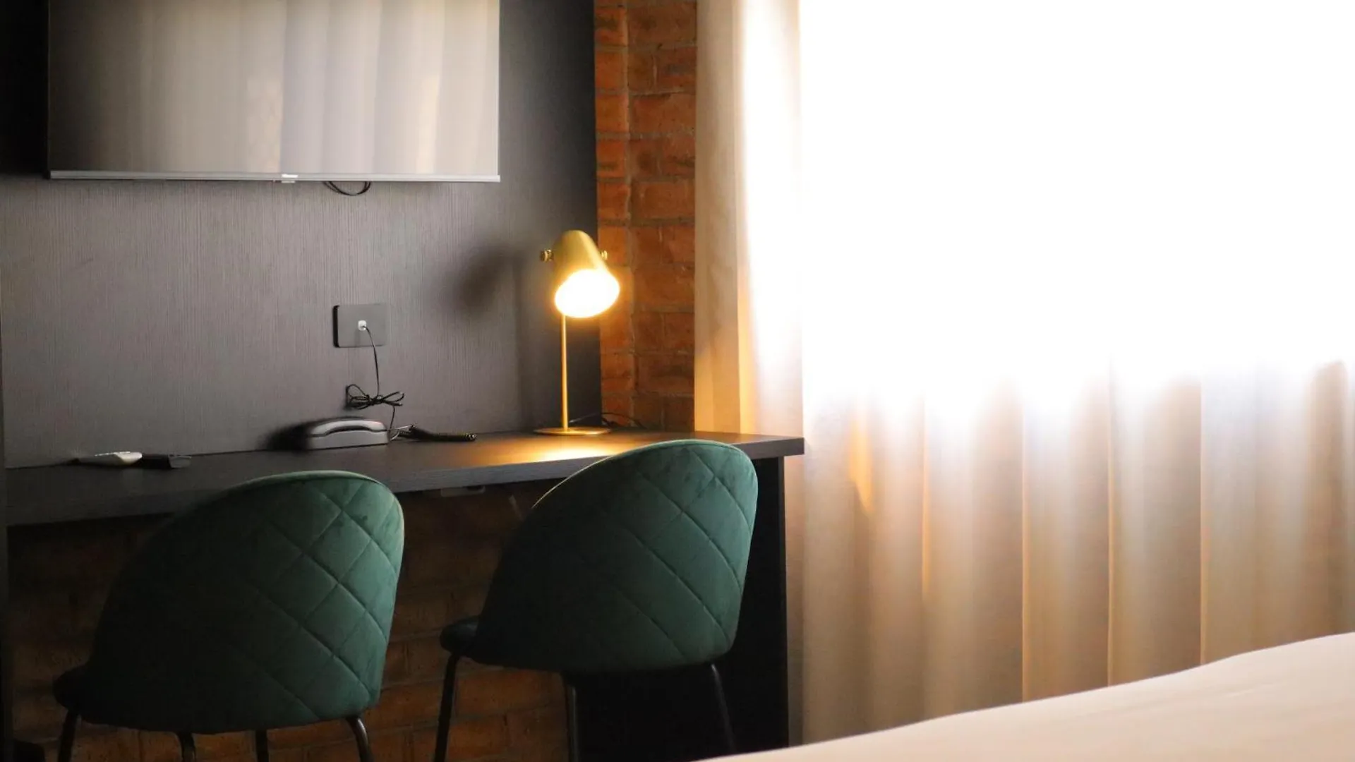 Quality Hotel Robertson Gardens Brisbane