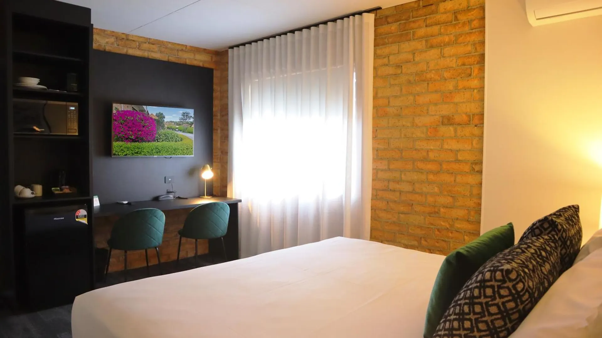 Quality Hotel Robertson Gardens Brisbane