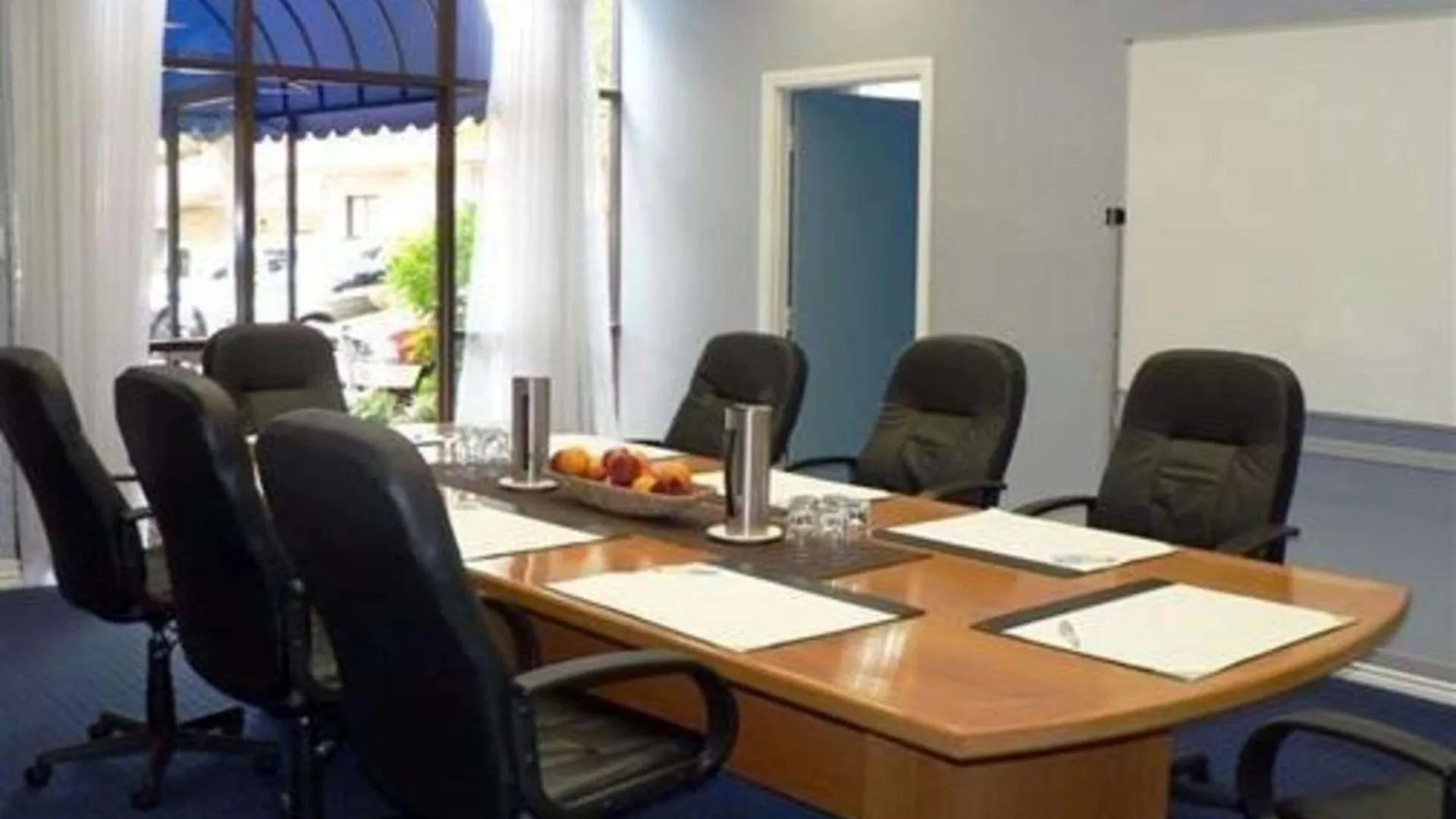 Quality Hotel Robertson Gardens Brisbane 4*,  Australia